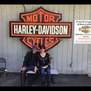 Meet your Posher, Dana